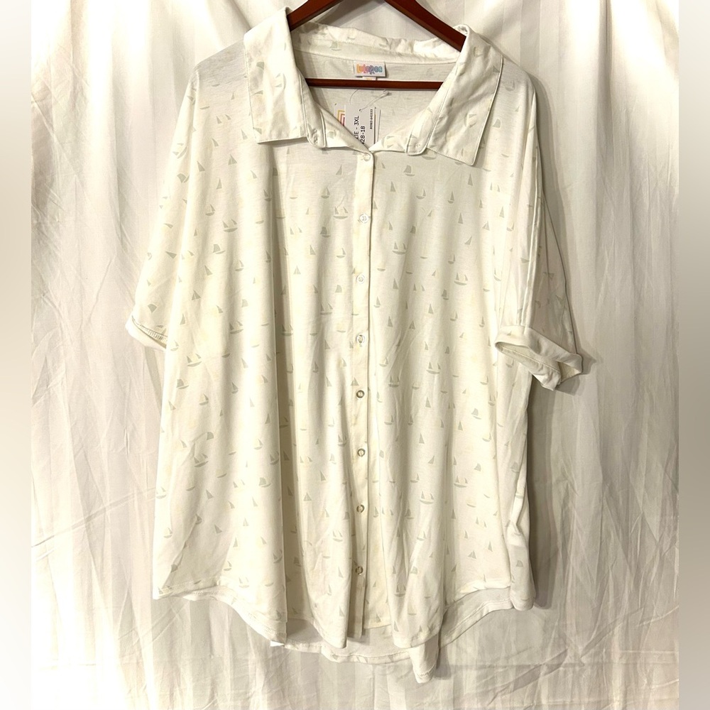 NWT LuLaRoe Cream Button-Up Shirt with Sailboat Pattern